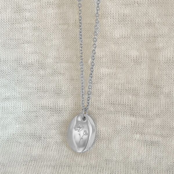 geboortebloem ketting ovaal zilver