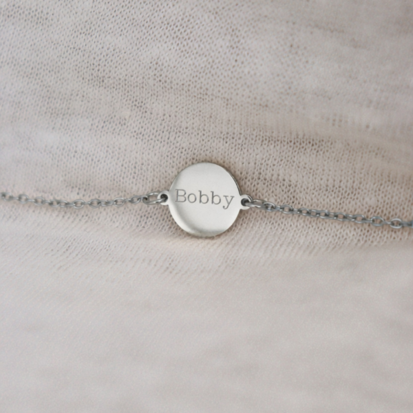 naam armband zilver graveren
